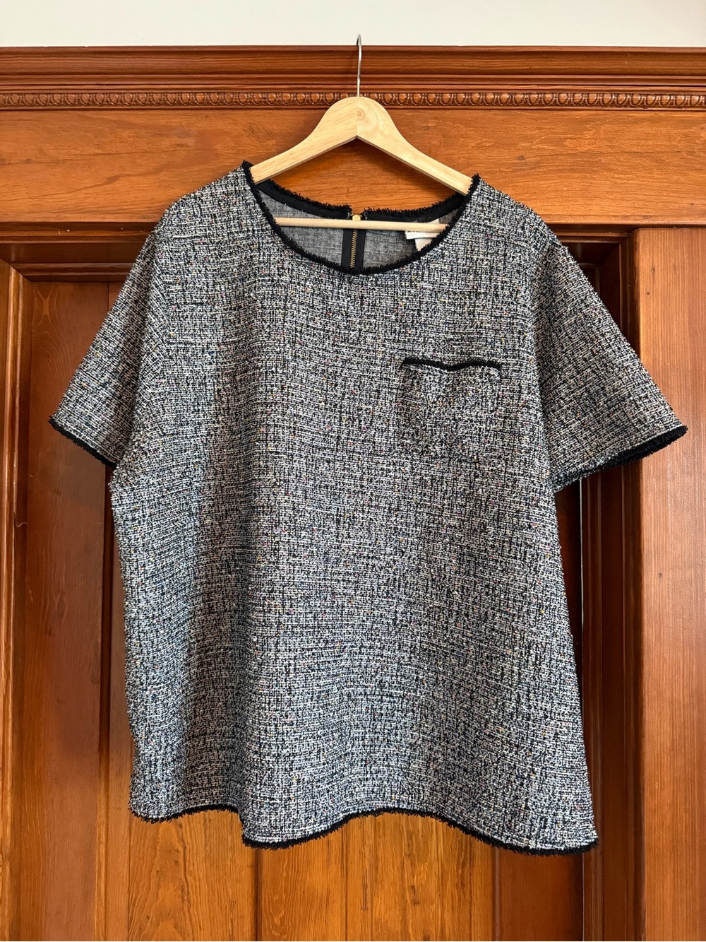 Ava & Viv Black and White Tweed Short-Sleeve Blouse